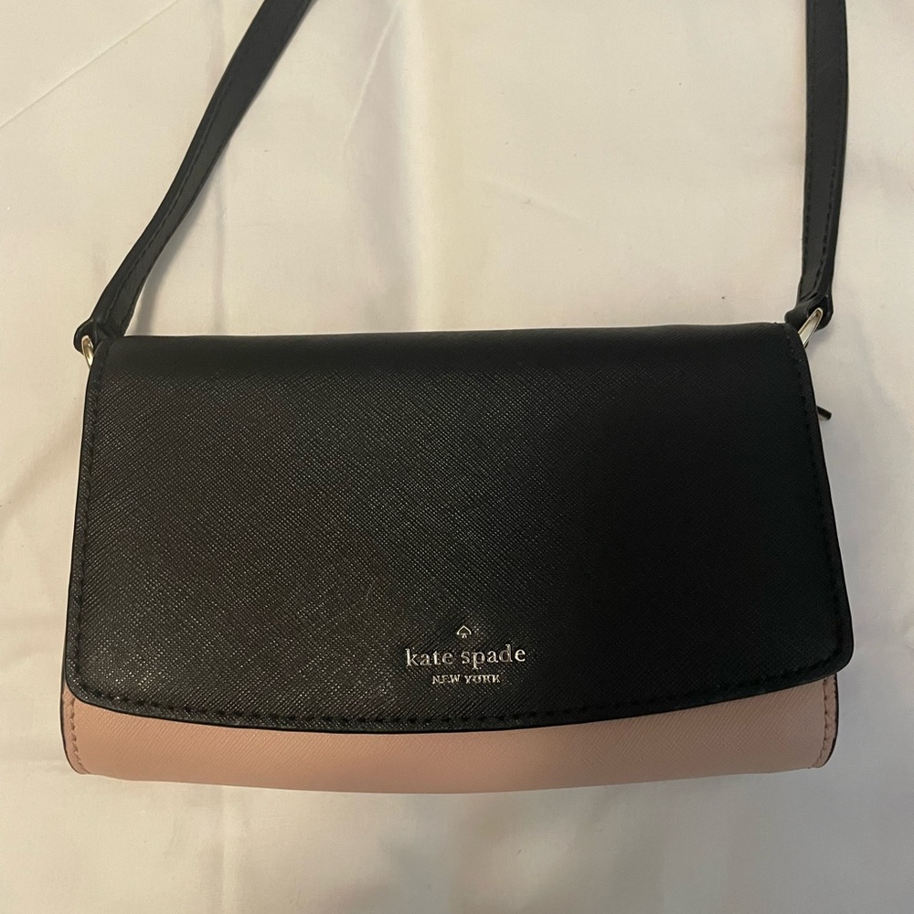 Kate Spade Laurel Way Addison Crossbody Bag.